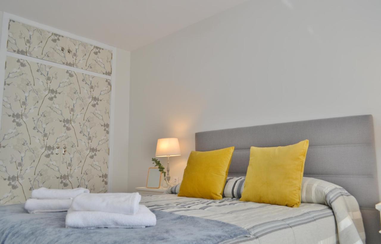 Sunshine Tejares Garden Apartment Cordoba Exterior photo
